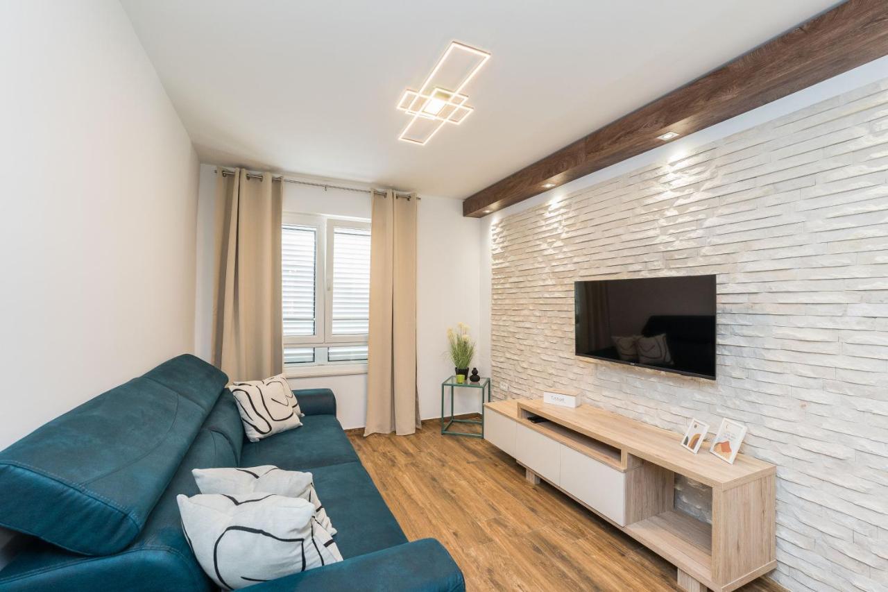 Apartamento Saluto Al Sole Zadar Exterior foto