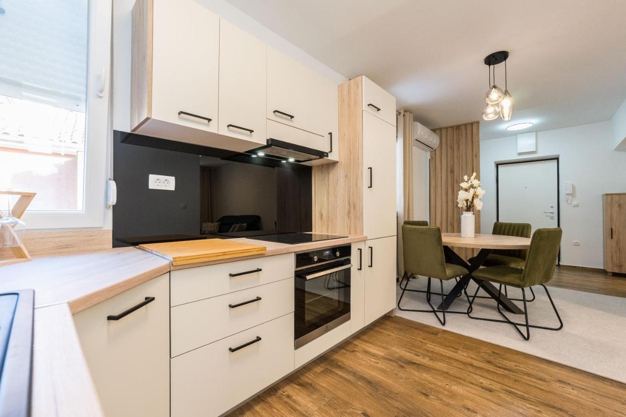 Apartamento Saluto Al Sole Zadar Exterior foto