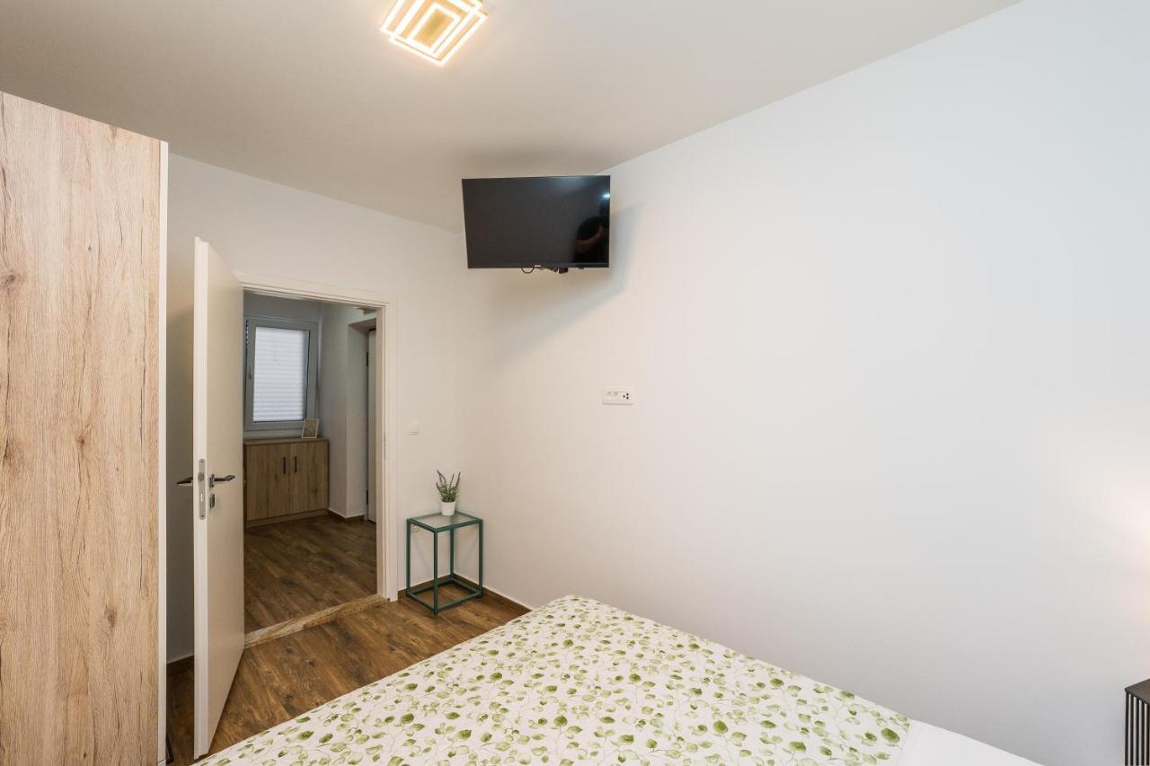 Apartamento Saluto Al Sole Zadar Exterior foto